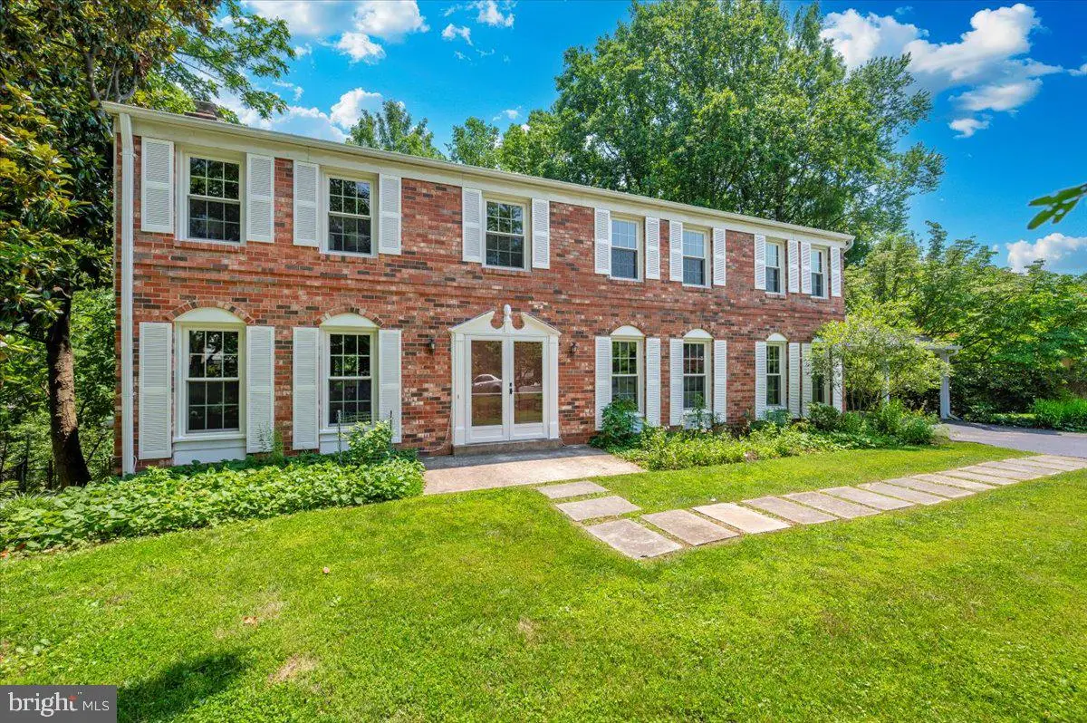 302 Notley Ct, Silver Spring, MD 20905 - Image #1