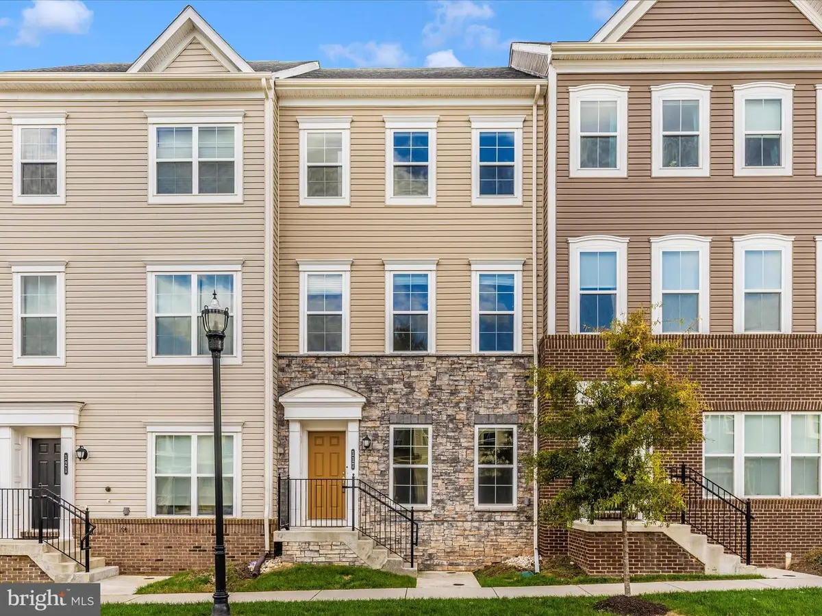 117 Flower Center Ln, Gaithersburg, MD 20878 - Image #1