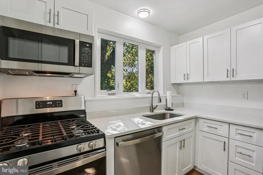 10301 Montrose Ave #201, Bethesda, MD 20814 - Image #3