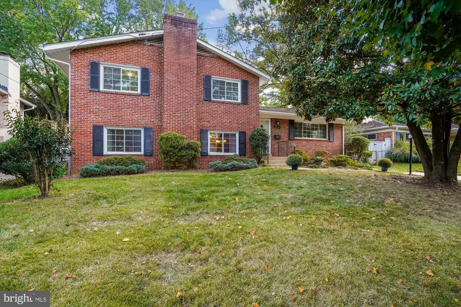 6216 Rockhurst Rd, Bethesda, MD 20817 - Image #3
