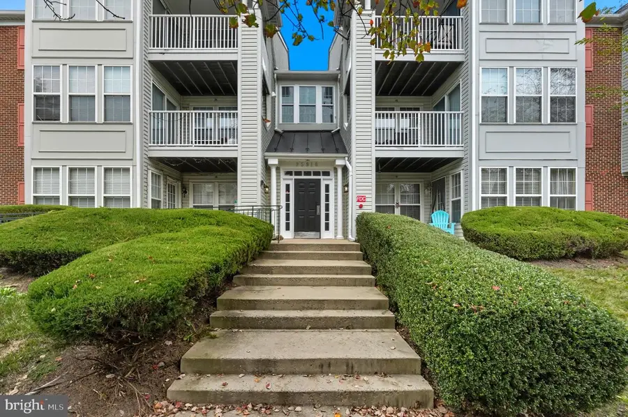 25910 Ridge Manor Dr #1000-l, Damascus, MD 20872 - Image #2