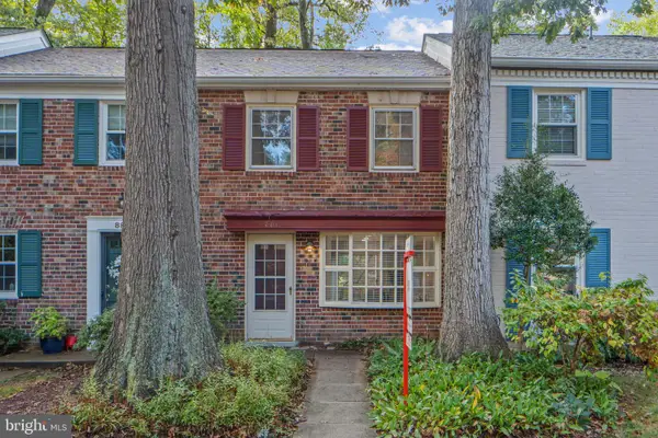 881 Azalea Dr #24-881, ROCKVILLE, MD 20850