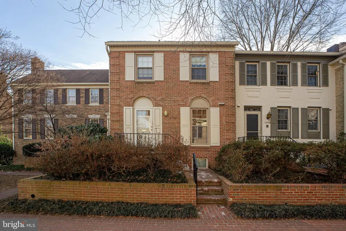 10902 Wickshire Way #f, Rockville, MD 20852 - Image #1