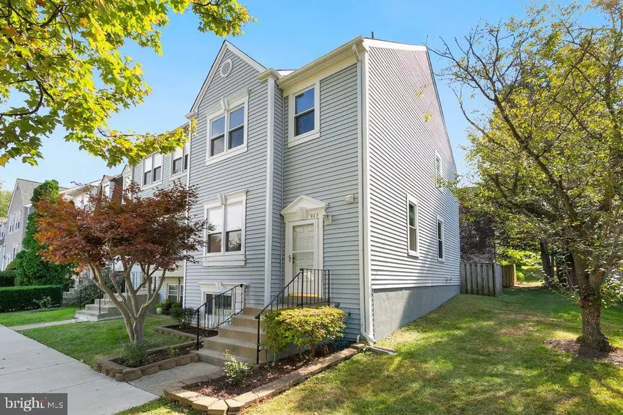 920 Bayridge Ter, Gaithersburg, MD 20878 - Image #3