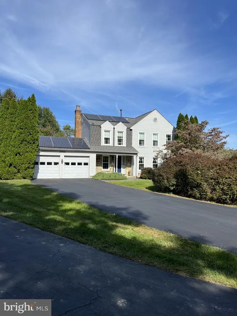 23905 Jockey Club Ter, Damascus, MD 20872 - Image #2