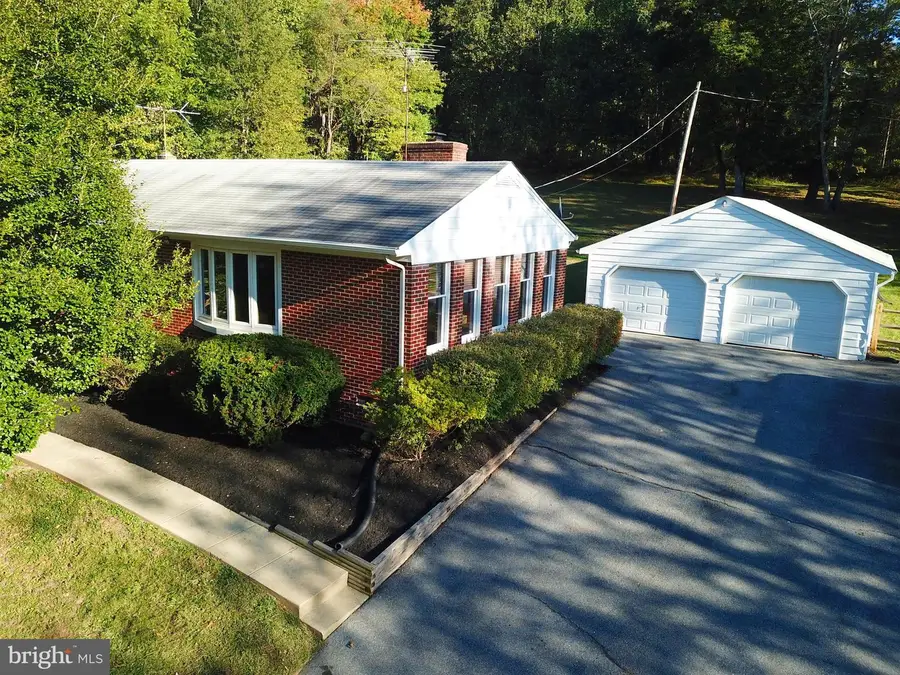 11240 Kingstead Rd, Damascus, MD 20872 - Image #2