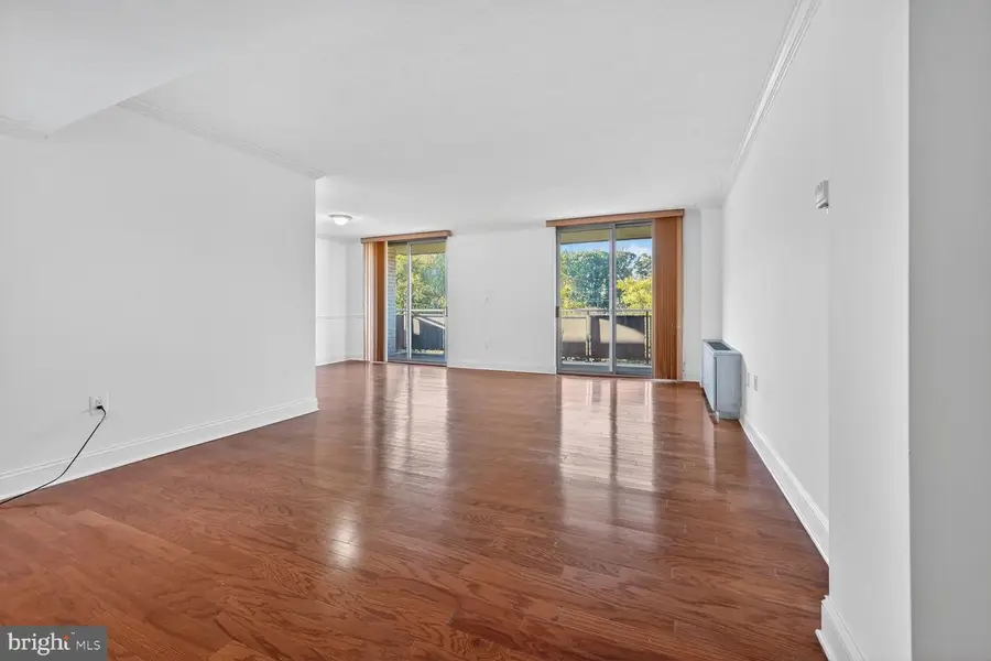 7501 Democracy Blvd #421, Bethesda, MD 20817 - Image #3