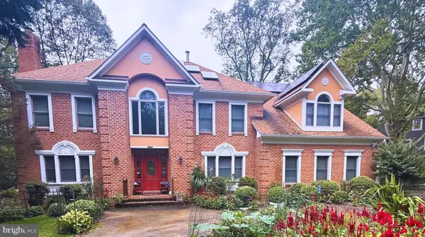 9454 Seven Locks Rd, BETHESDA, MD 20817