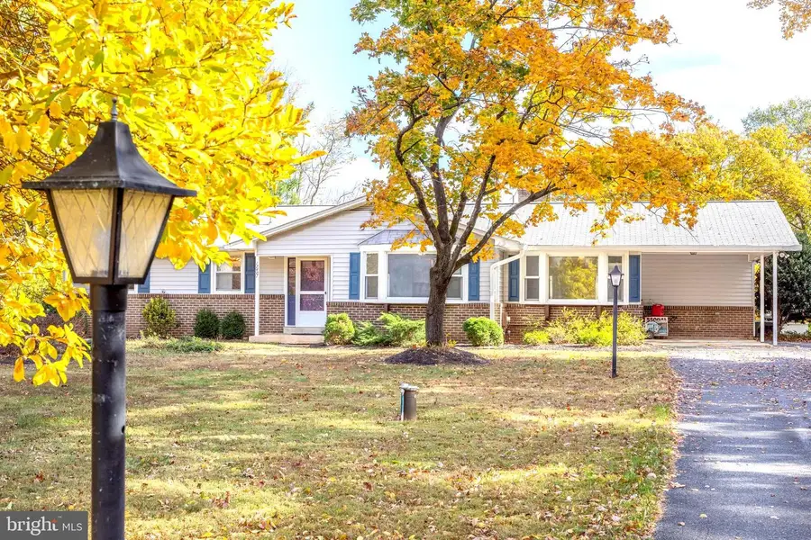 17401 Black Rock Rd, Germantown, MD 20874 - Image #3