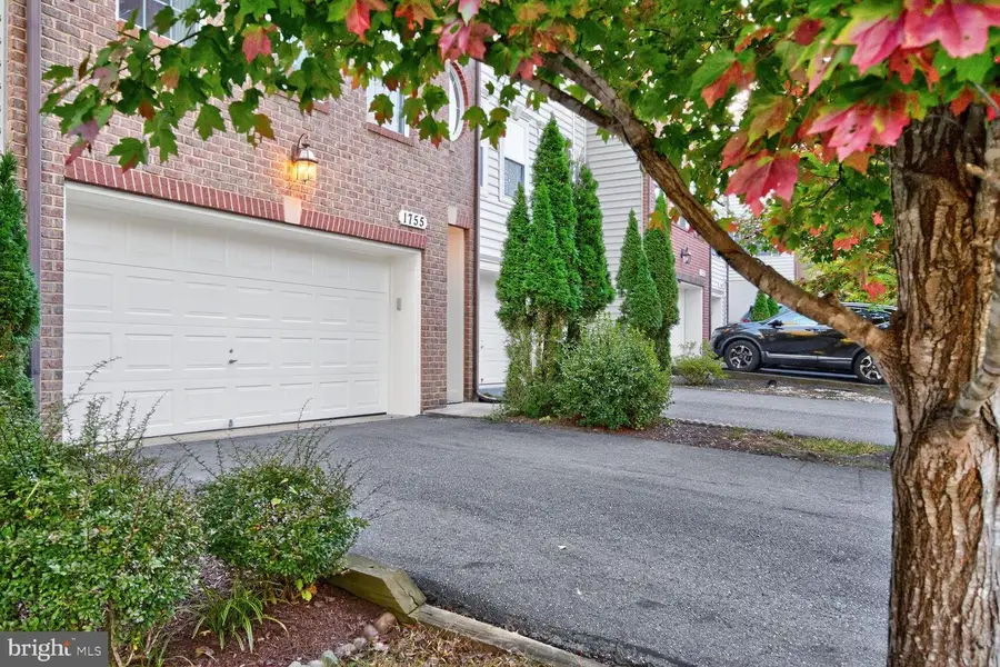 1755 Chiswick Ct, Silver Spring, MD 20904 - Image #3