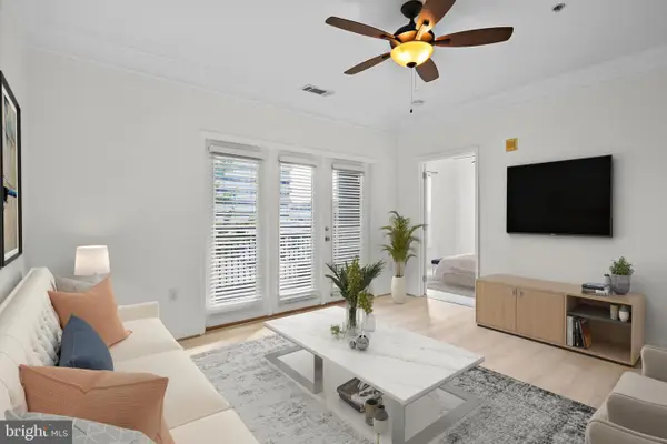 501 Hungerford Dr #101, ROCKVILLE, MD 20850