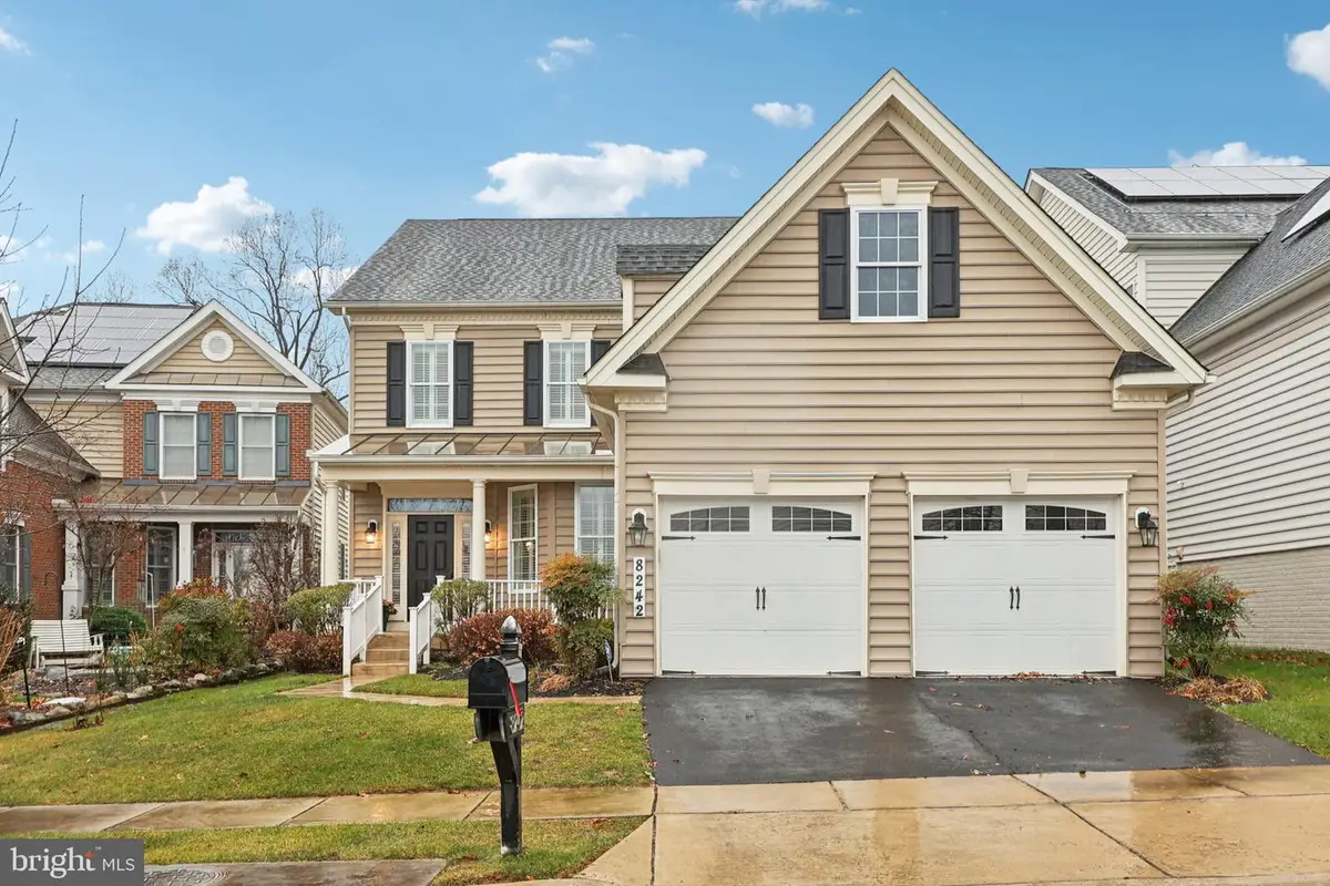 8242 Castanea Ln, Derwood, MD 20855 - Image #1