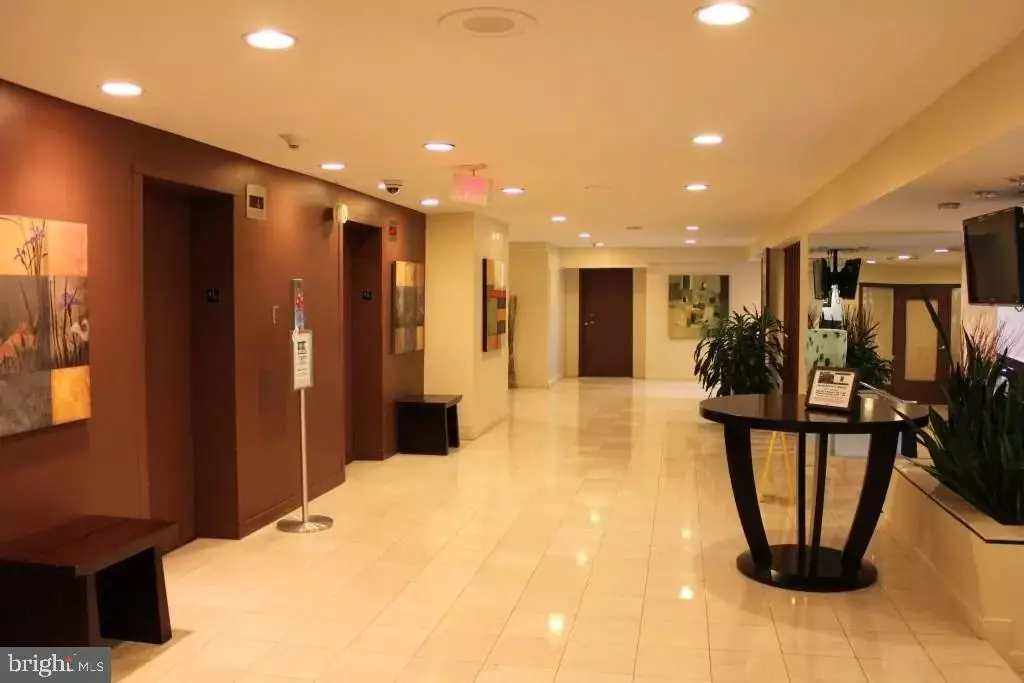 7333 New Hampshire Ave #816 S, Takoma Park, MD 20912 - Image #1