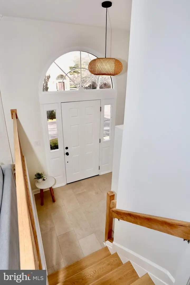 1515 Templeton Pl, Rockville, MD 20852 - Image #2