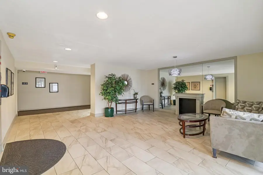 10300 Westlake Dr #s304, Bethesda, MD 20817 - Image #3