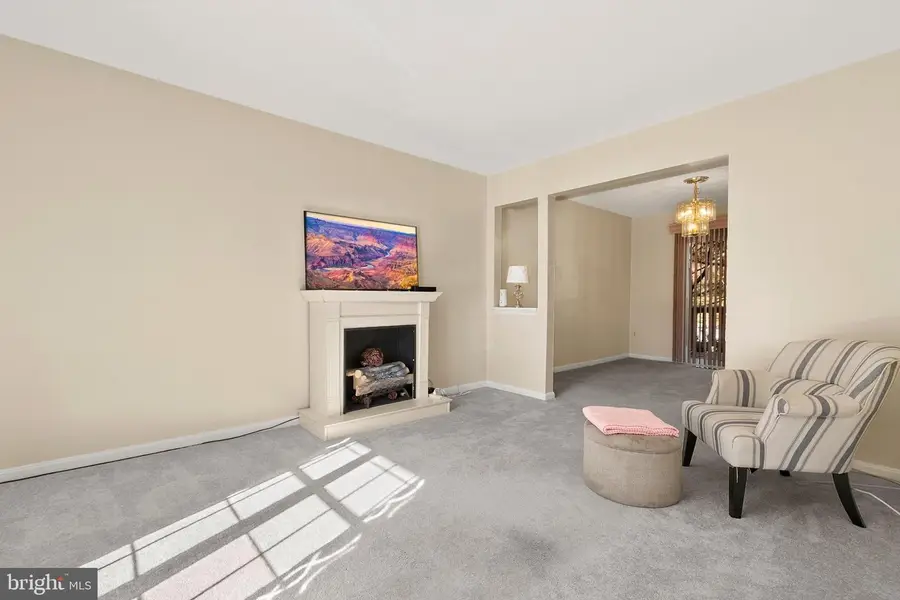 15015 Dinsdale Dr, Silver Spring, MD 20906 - Image #3