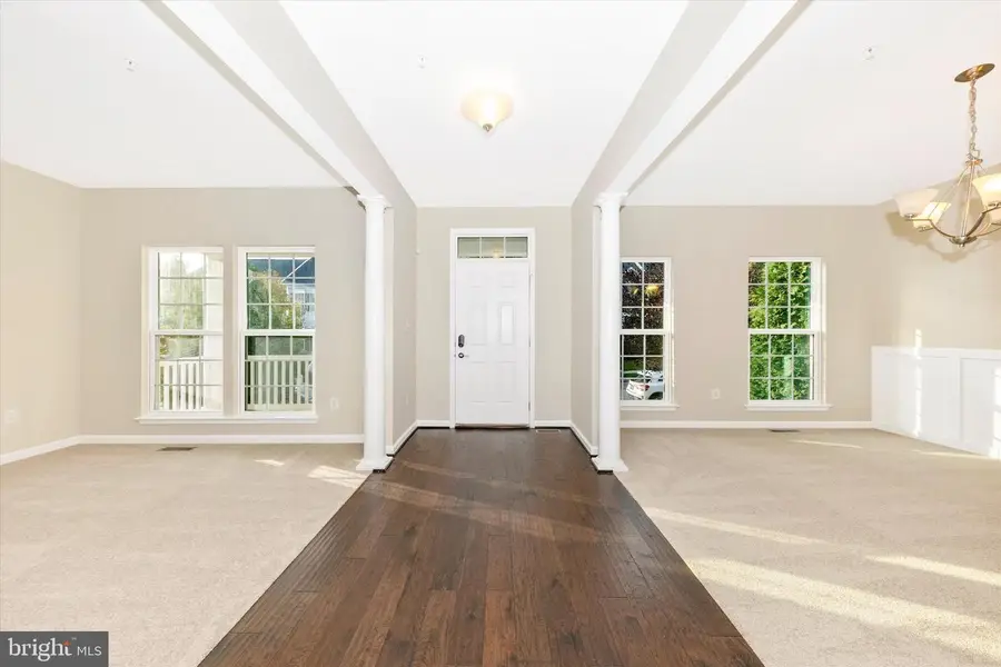 22363 Sweetspire Dr, Clarksburg, MD 20871 - Image #2