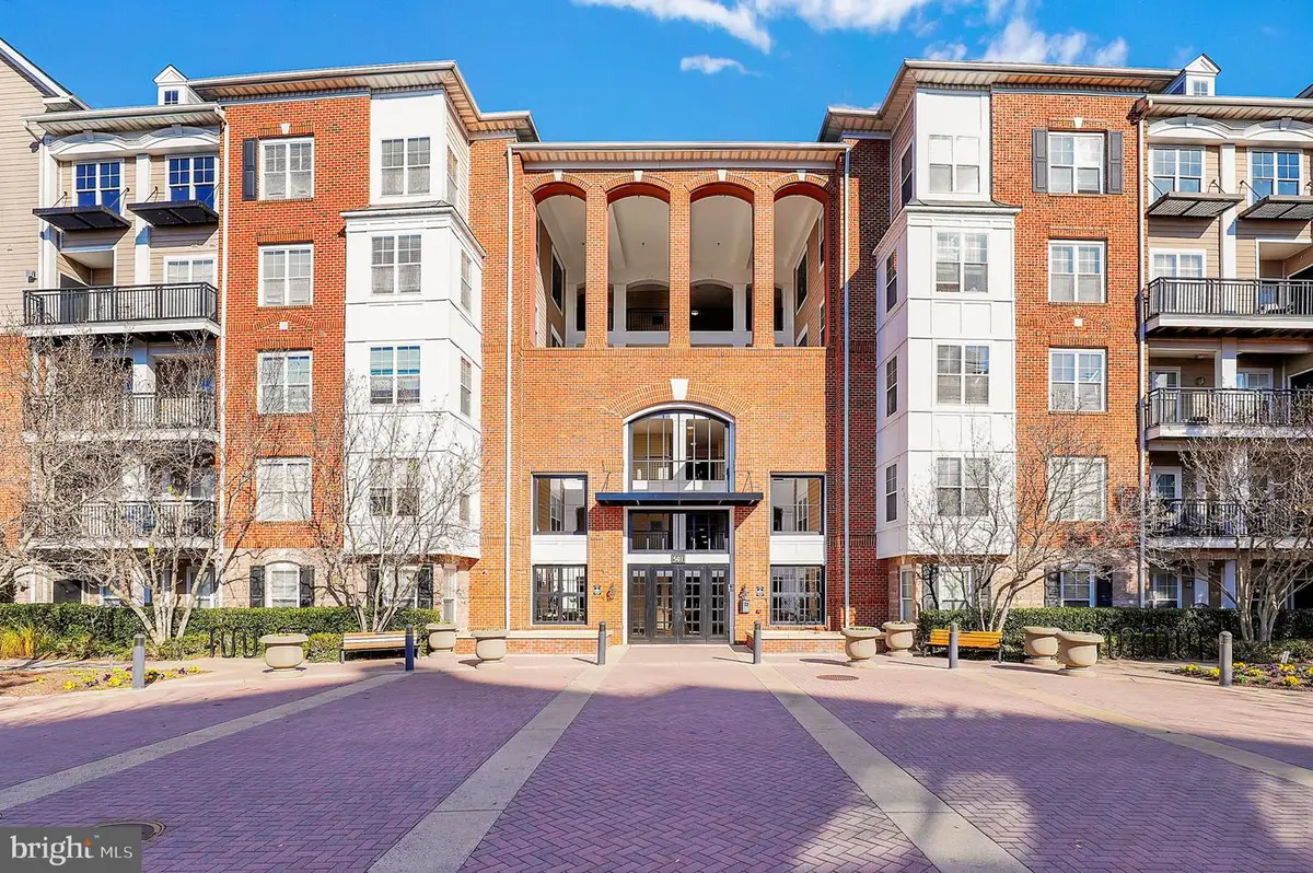 501 Hungerford Dr #201, Rockville, MD 20850 - Image #1