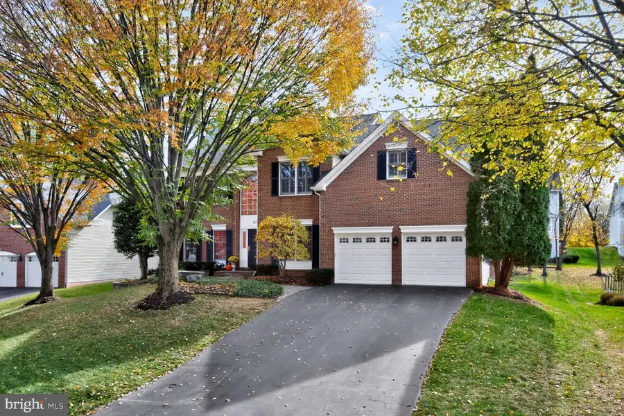 115 Fox Trail Ter, North Potomac, MD 20878 - Image #2