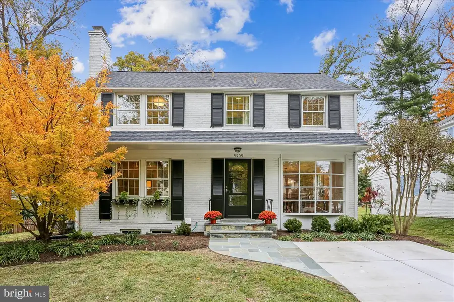 5909 Cromwell Dr, Bethesda, MD 20816 - Image #2