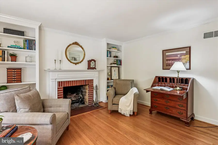 5909 Cromwell Dr, Bethesda, MD 20816 - Image #3