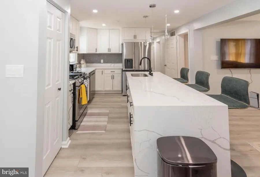 114 Geneva Ave, Silver Spring, MD 20910 - Image #2