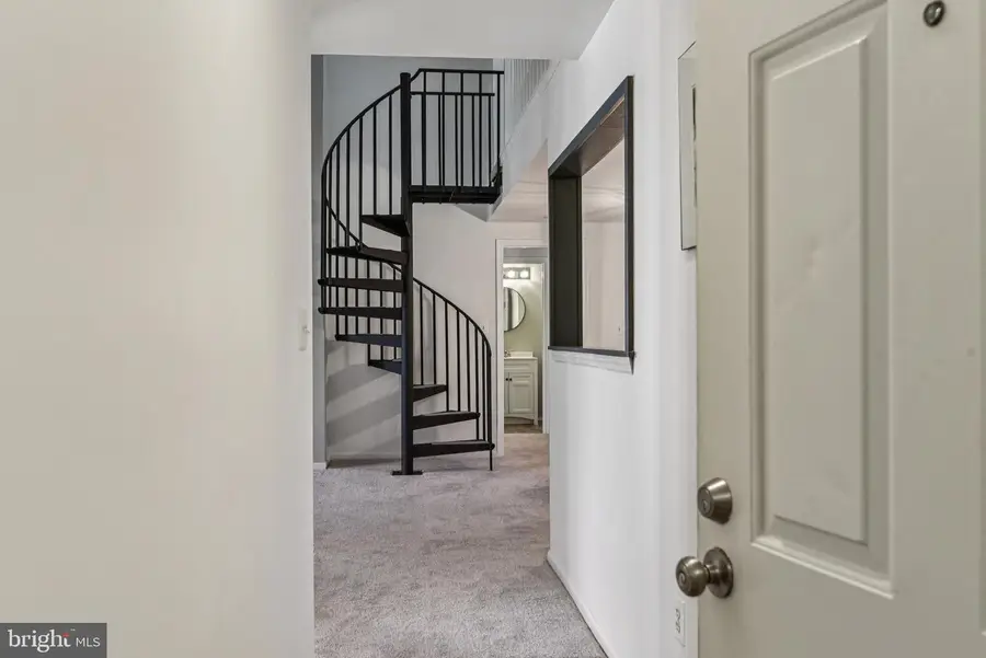 13003 Shadyside Ln #12-211, Germantown, MD 20874 - Image #3