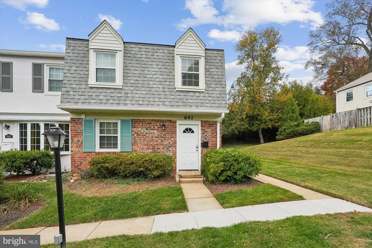 692 Azalea Dr #6-692, Rockville, MD 20850 - Image #1