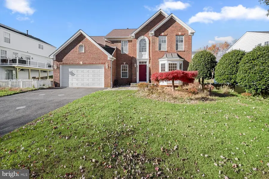 19312 Plummer Dr, Germantown, MD 20876 - Image #2