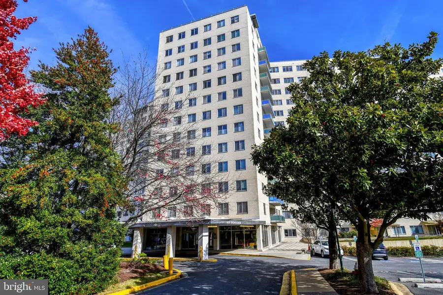 10201 Grosvenor Pl #1015, Rockville, MD 20852 - Image #3