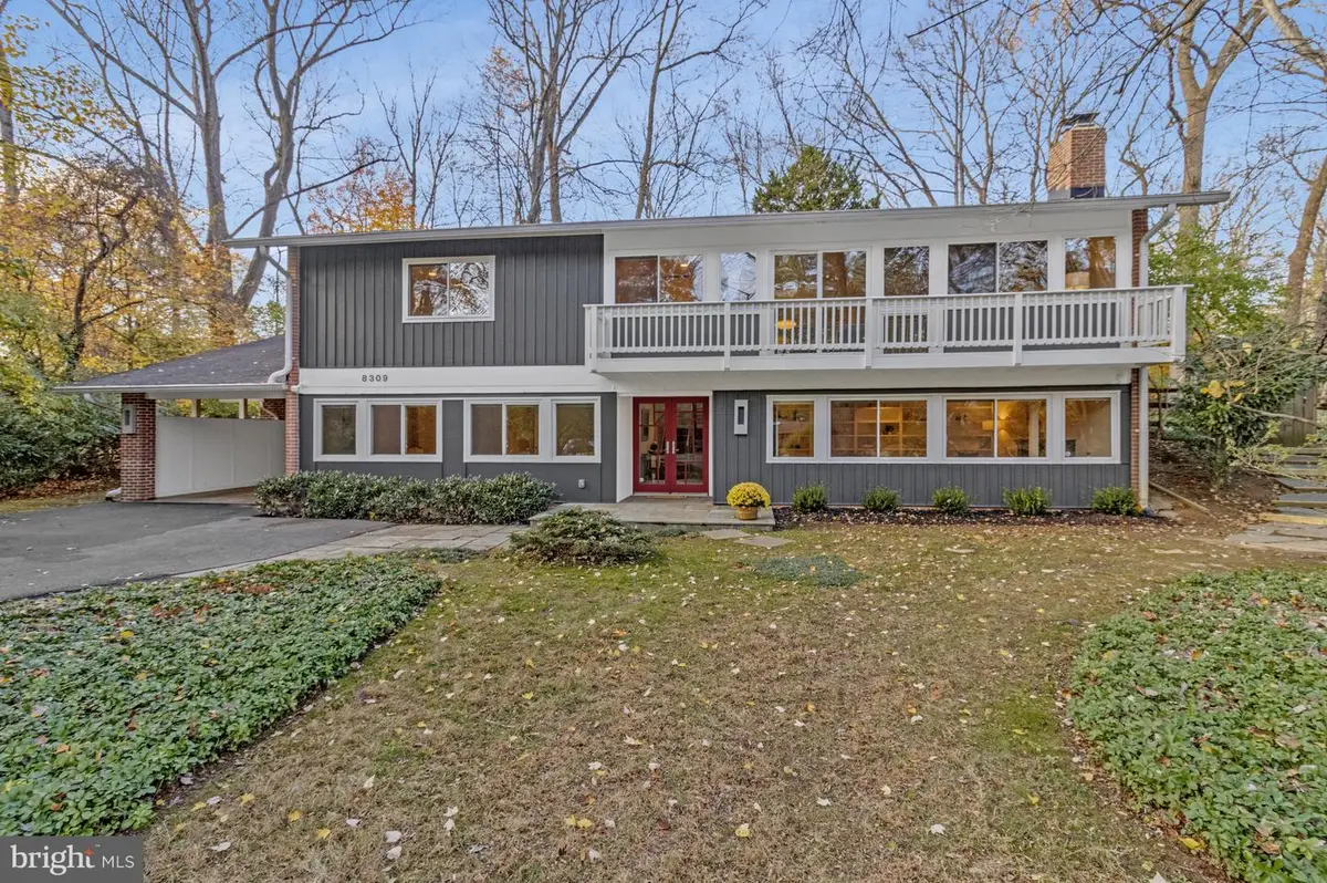 8309 Lilly Stone Dr, Bethesda, MD 20817 - Image #1
