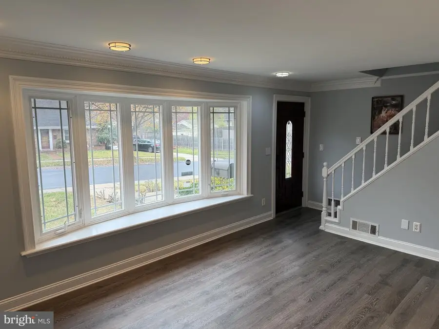 13113 Ardennes Ave, Rockville, MD 20851 - Image #2