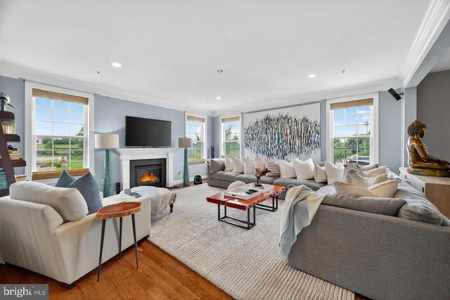 5806 Toboggan Cir, Rockville, MD 20855 - Image #2