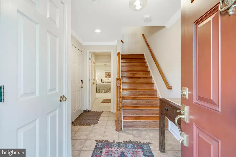 11022 Hemingway Ct, Silver Spring, MD 20902 - Image #2