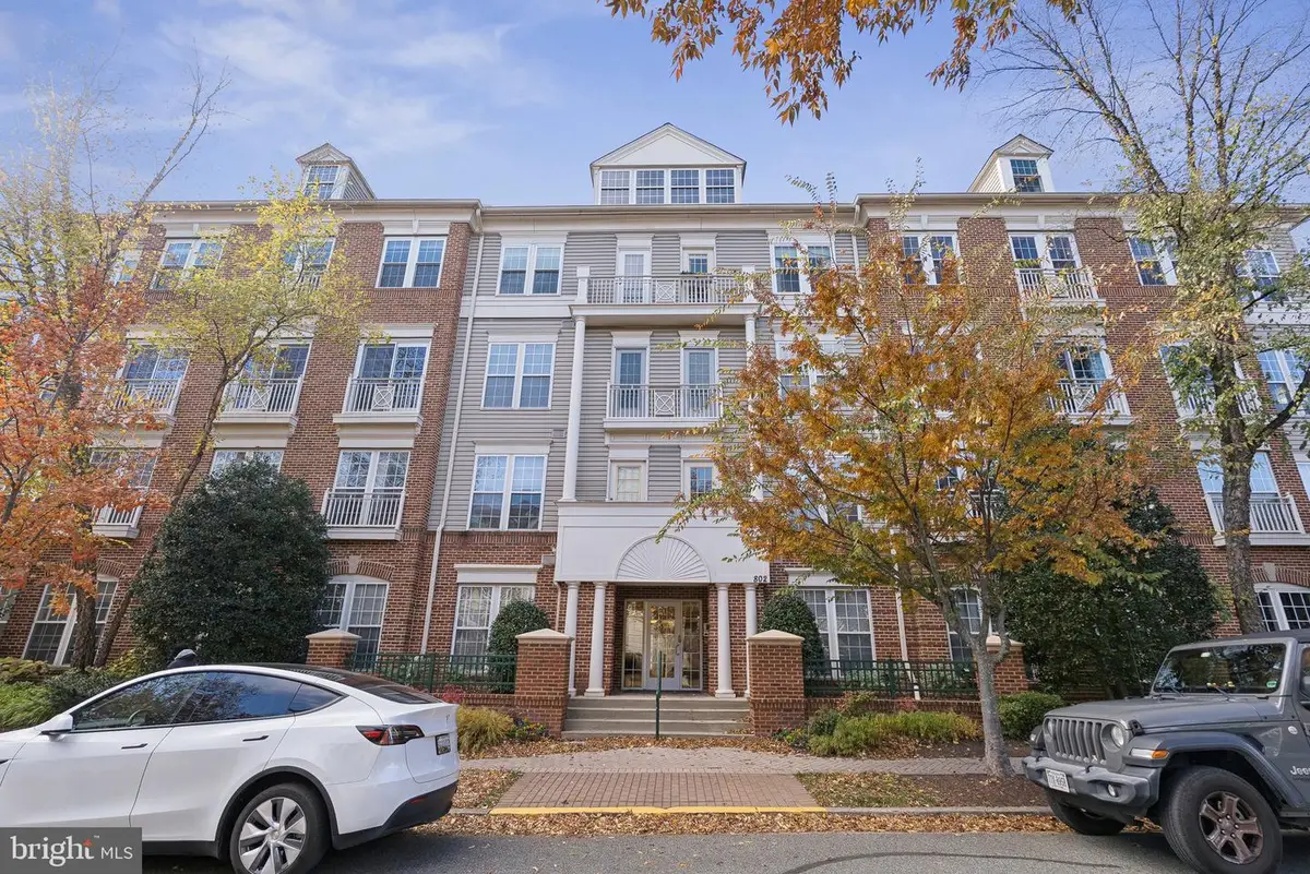 802 Grand Champion Dr #402, Rockville, MD 20850 - Image #1