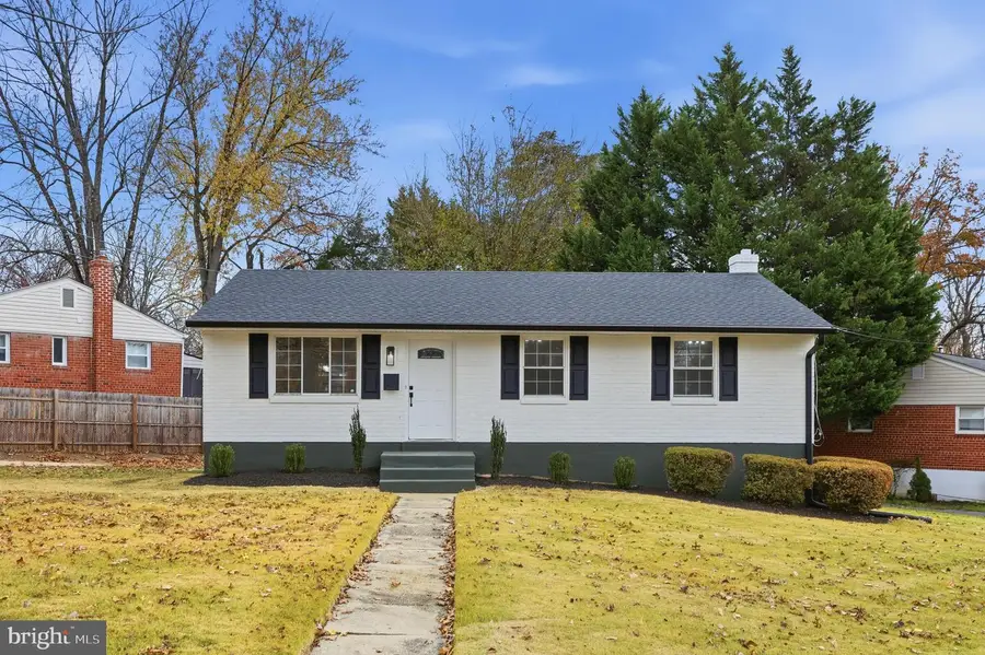 11901 Rocking Horse Rd, Rockville, MD 20852 - Image #3