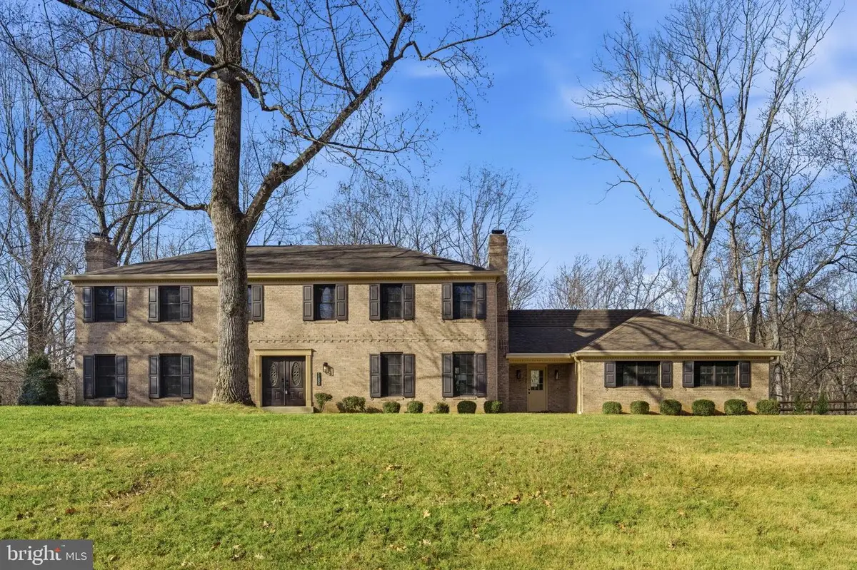 11800 Beekman Pl, Potomac, MD 20854 - Image #1