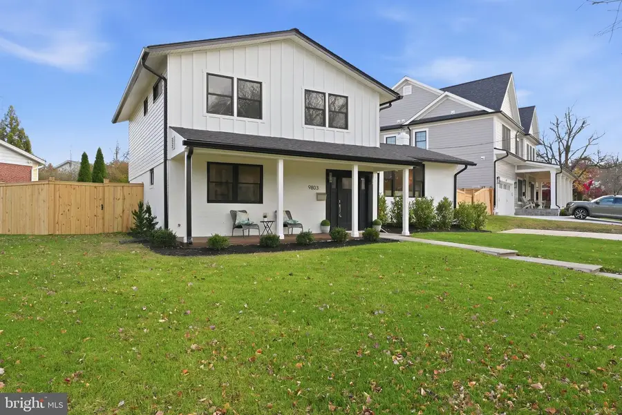 9803 De Paul Dr, Bethesda, MD 20817 - Image #2