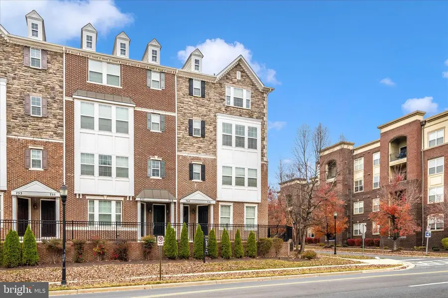 763 Cobbler Pl #763, Gaithersburg, MD 20877 - Image #3