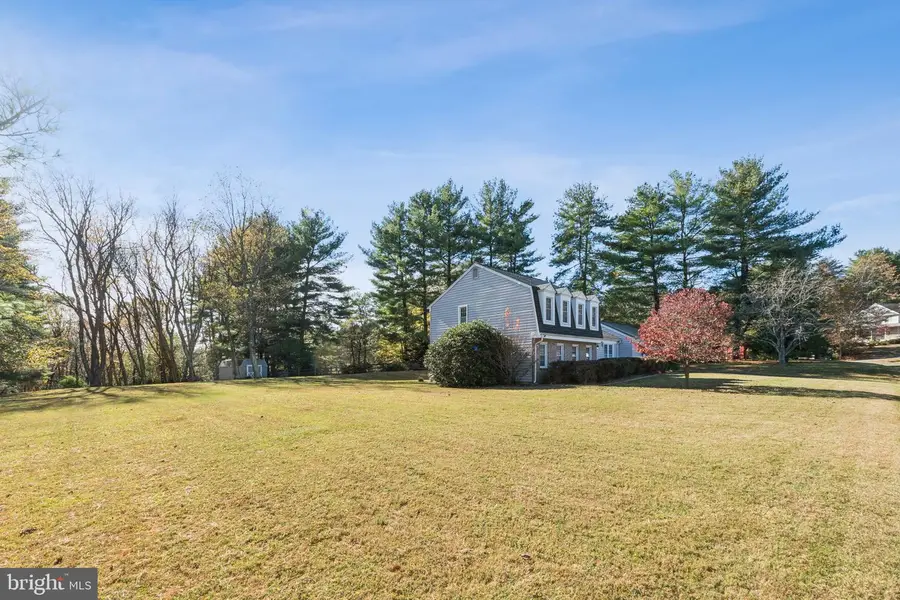 8124 Seneca View Drive, Gaithersburg, MD 20882 - Image #3