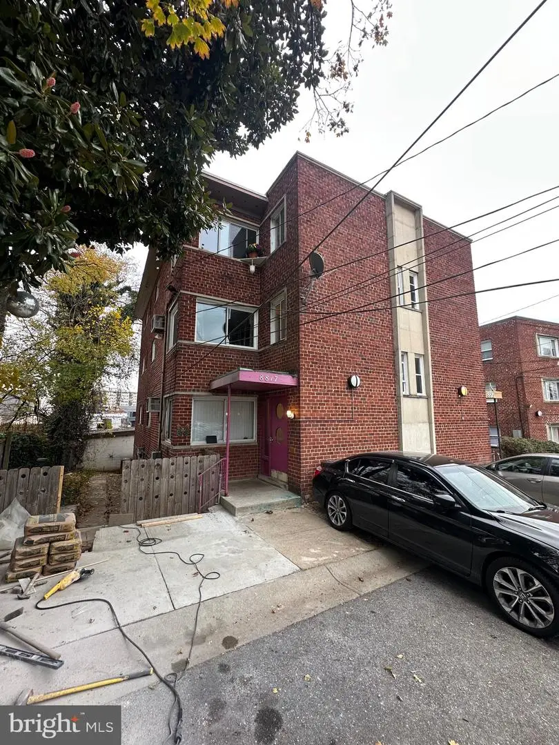 8817 Glenville Rd, Silver Spring, MD 20901 - Image #3