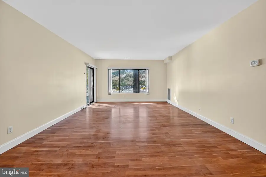 6050 California Cir #108, Rockville, MD 20852 - Image #3