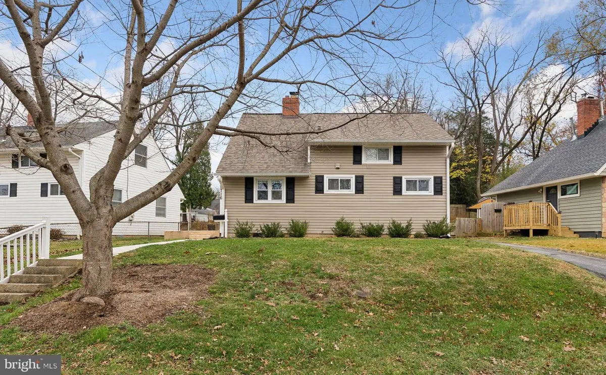 5716 Crawford Dr, Rockville, MD 20851 - Image #1