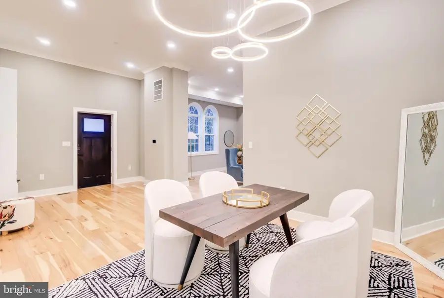 11921 Coronada Pl, Kensington, MD 20895 - Image #3