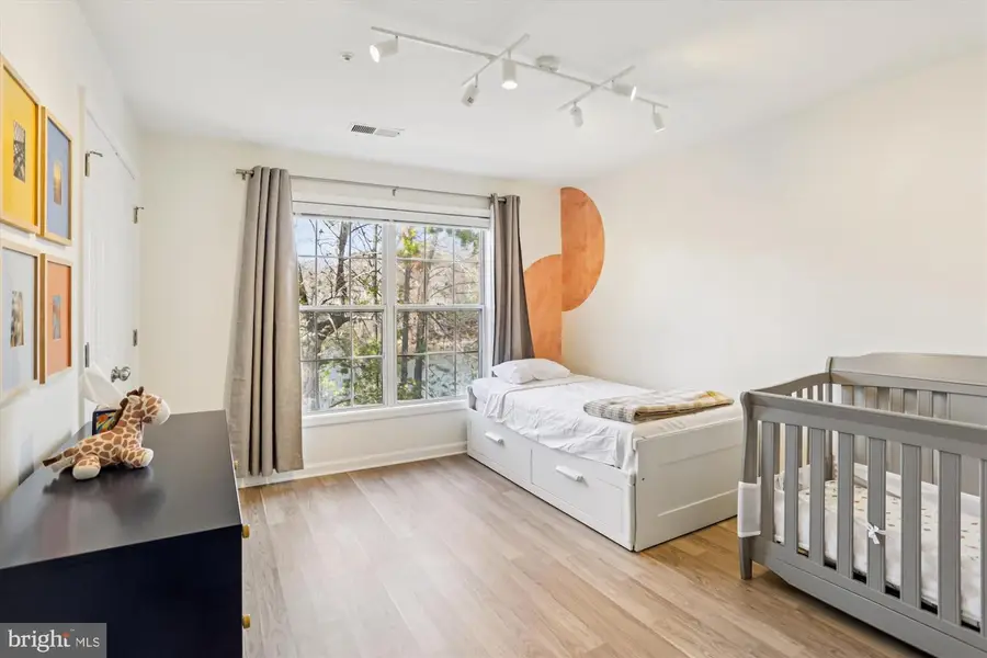 20406 Shore Harbour Dr #4-f, Germantown, MD 20874 - Image #3