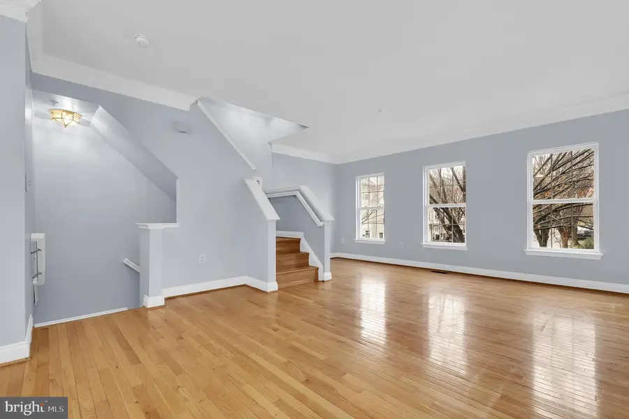 18633 Village Fountain Dr, Germantown, MD 20874 - Image #3