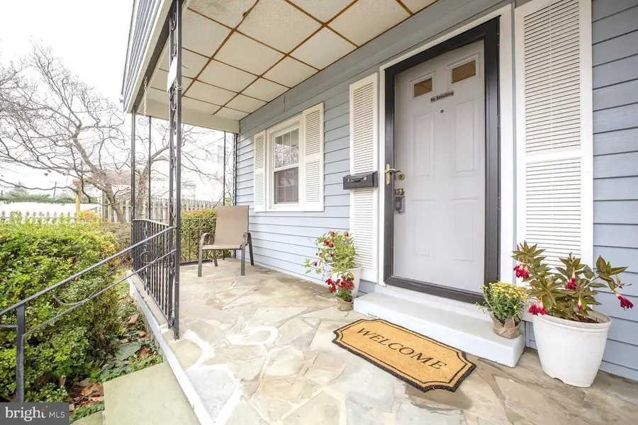 12216 Charles Rd, Silver Spring, MD 20906 - Image #2