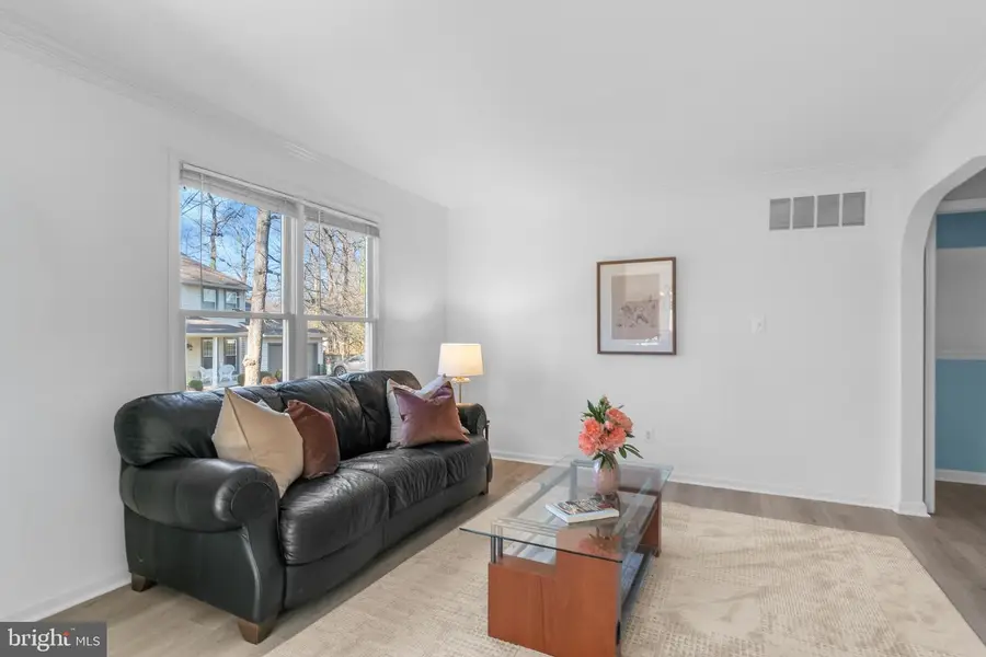 3424 Forest Wood Dr, Brookeville, MD 20833 - Image #3