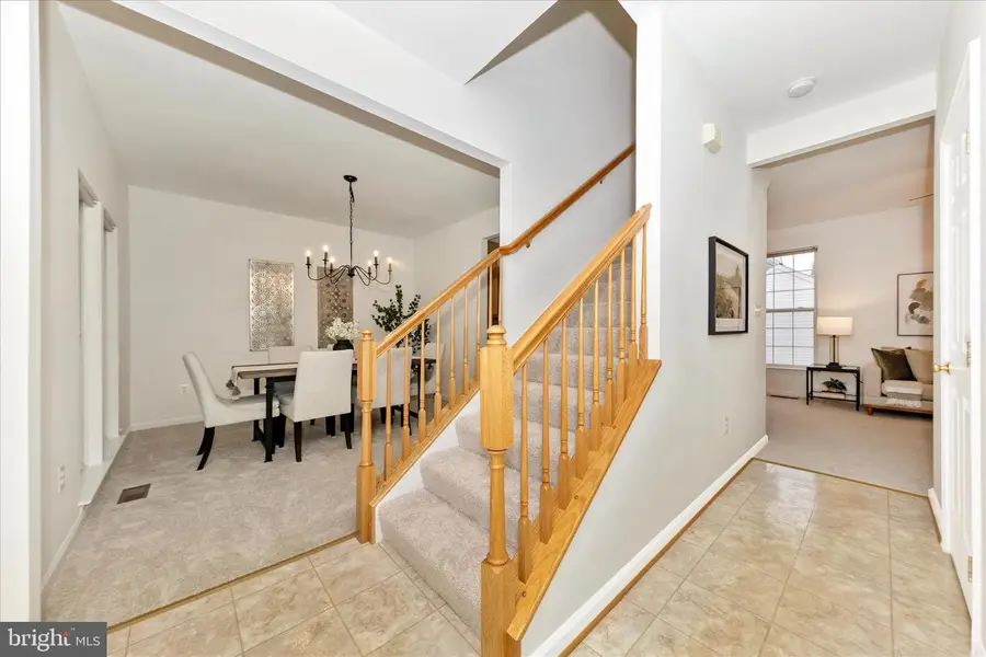 18931 Fountain Hills Dr, Germantown, MD 20874 - #3