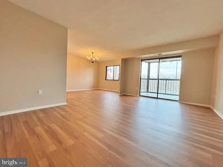 15107 Interlachen Dr #2-702, Silver Spring, MD 20906 - Image #3